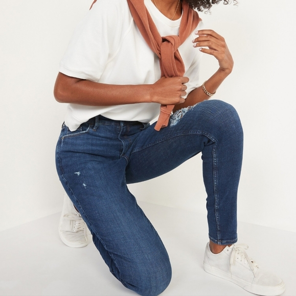 [Old Navy] High-Waisted Rockstar 360 Stretch Super Skinny Ripped Jeans - Picture 3 of 8